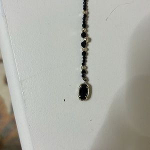 Kendra Scott necklace